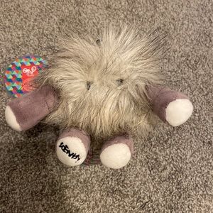 SCENTSY BUDDY CLIP! PEP in Gleeful Grape!